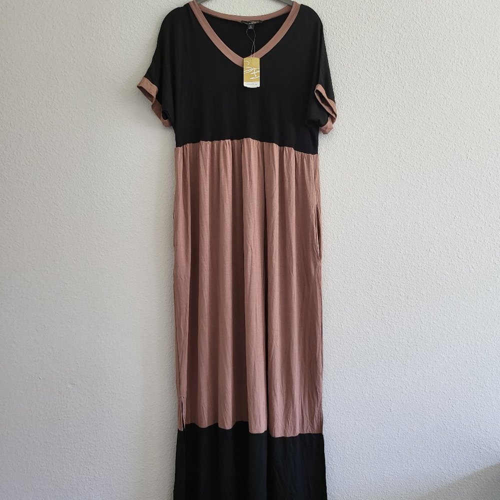 NWT Suzanne Betro Black and Caramel Block Empire Waist Maxi Dress pockets Size M
